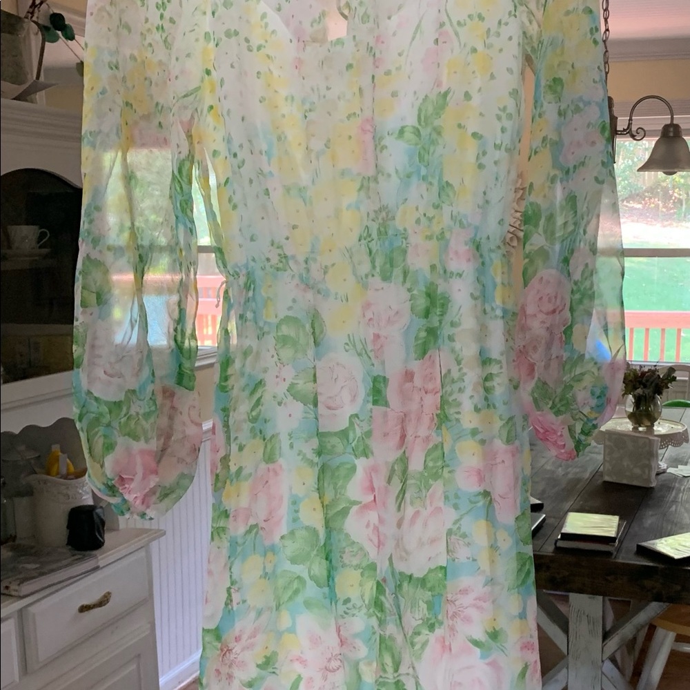 Vintage Leslie Fay dress.
